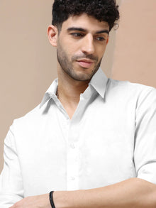 Men Slim Fit Solid Casual Shirt