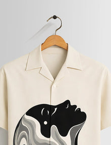 Men's Abstract Figure & Wavy Hair Graphic Short Sleeve Shirt